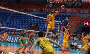 FEU seals last twice-to-beat ticket, ousts DLSU in three sets