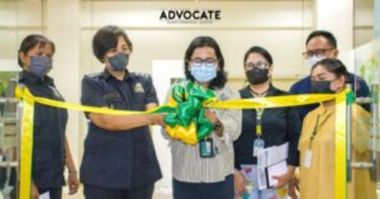 FEU CES, IARFA Exhibit paint new beginnings