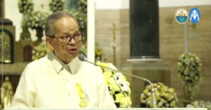FEU alumnus, former SC chief justice receives highest Papal Award 